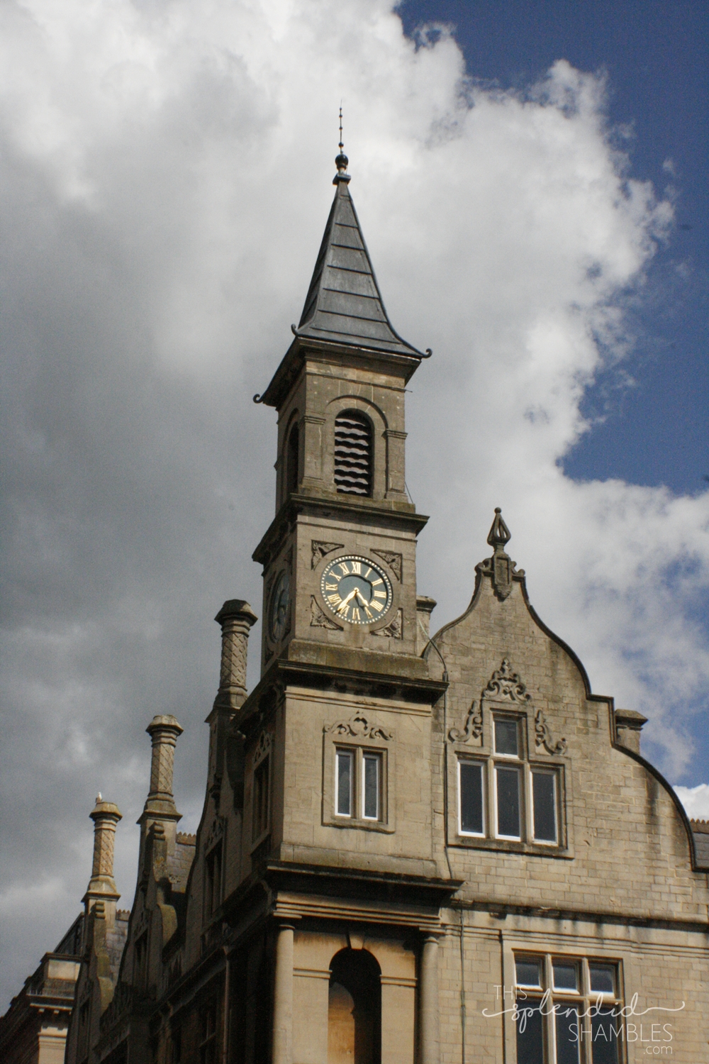 The City of Bath, England - Building - 3 reasons to visit Bath, England.