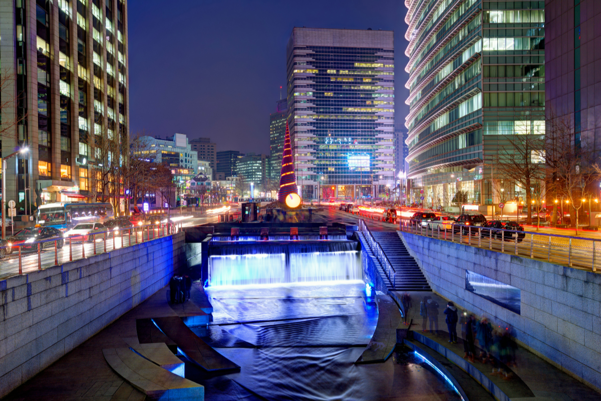 City Guide - Seoul South Korea - Cheonggyecheon